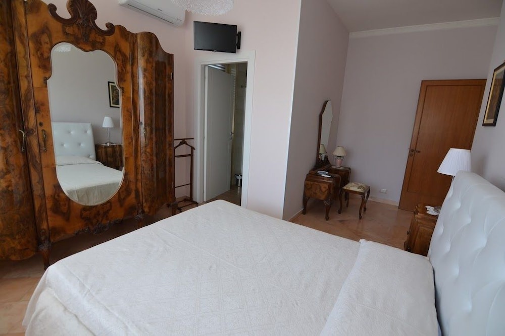 B&B Domus Lupiae