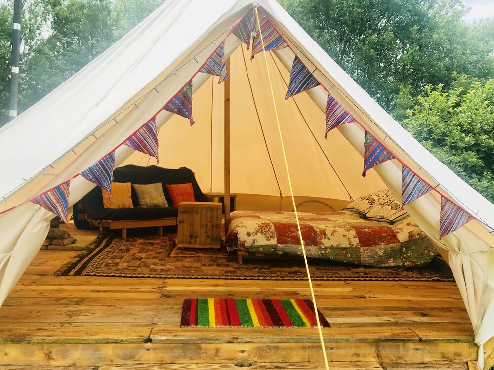 Cotswolds Camping at Holycombe