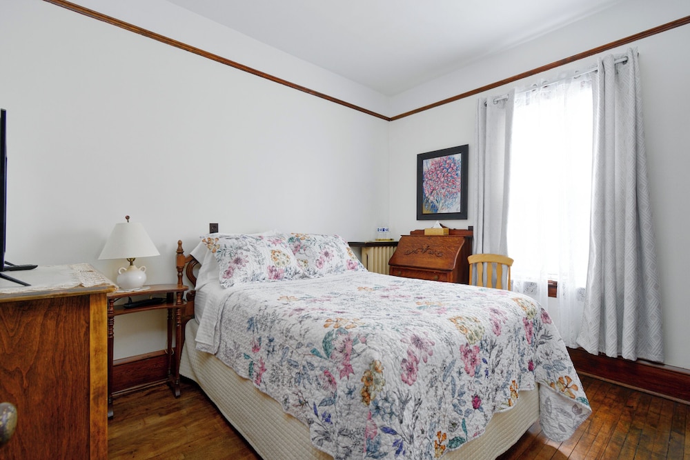 Royal Hotel Sydney