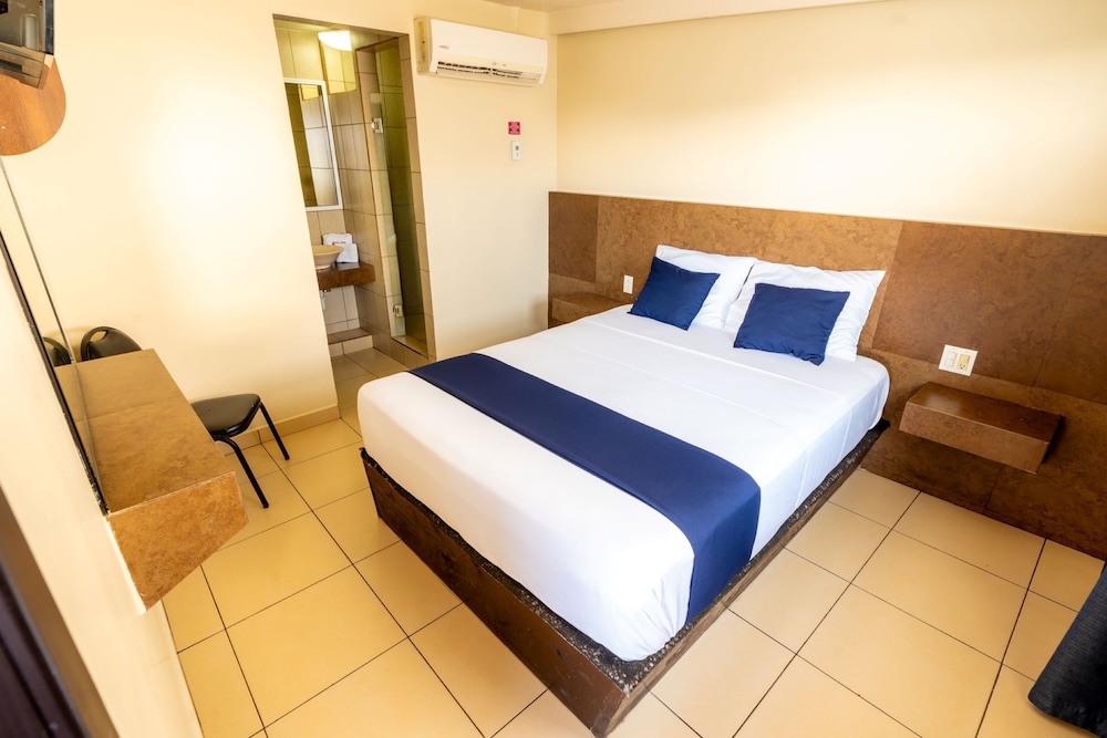 Ensenada Vacations - Hotel Rose Ensenada - Property Image 31