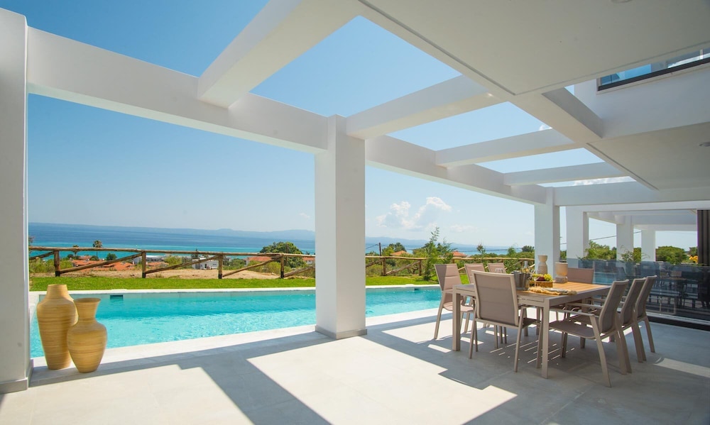 Sunrise Villas Collection