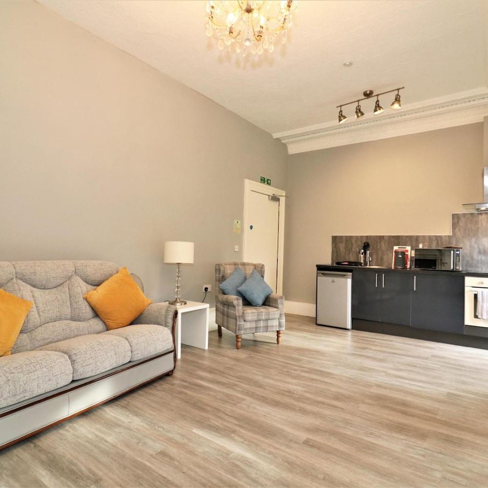 Linden House - Flat 3 - Airdrie