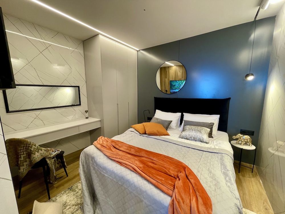 Carmel Holiday Apartments