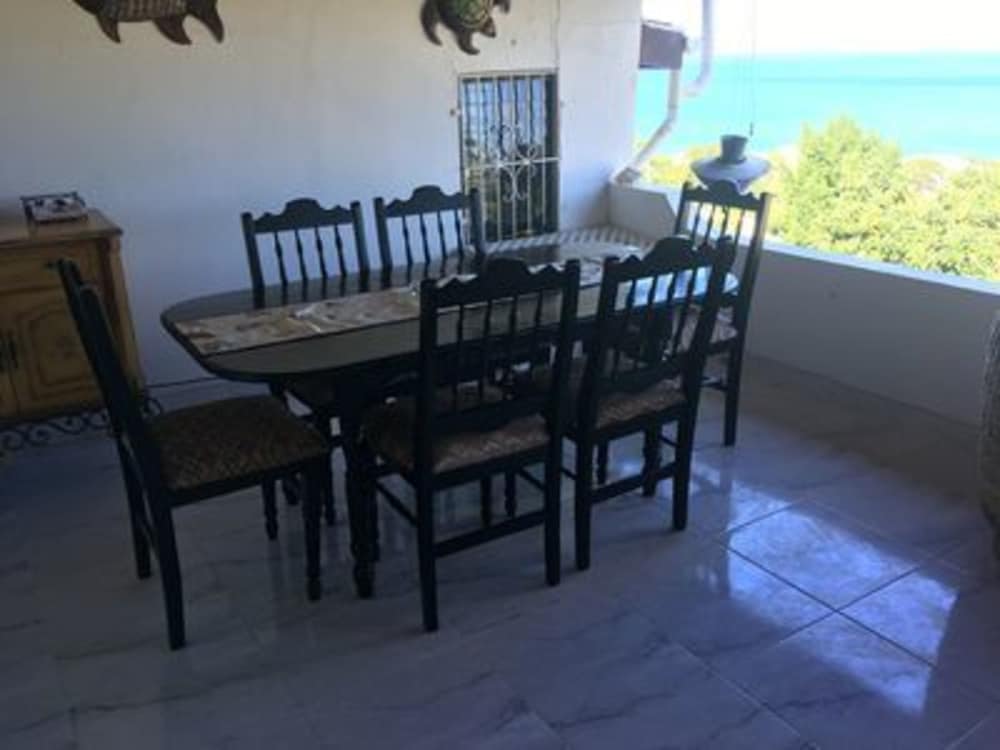 2-bedroom Apartment With Seaviews
