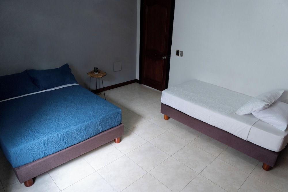 La Clave House