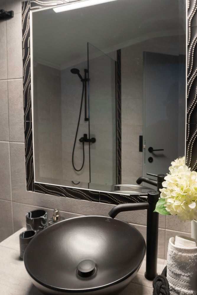 Glyfada Luxury Design Penthouse With Prive Terrace