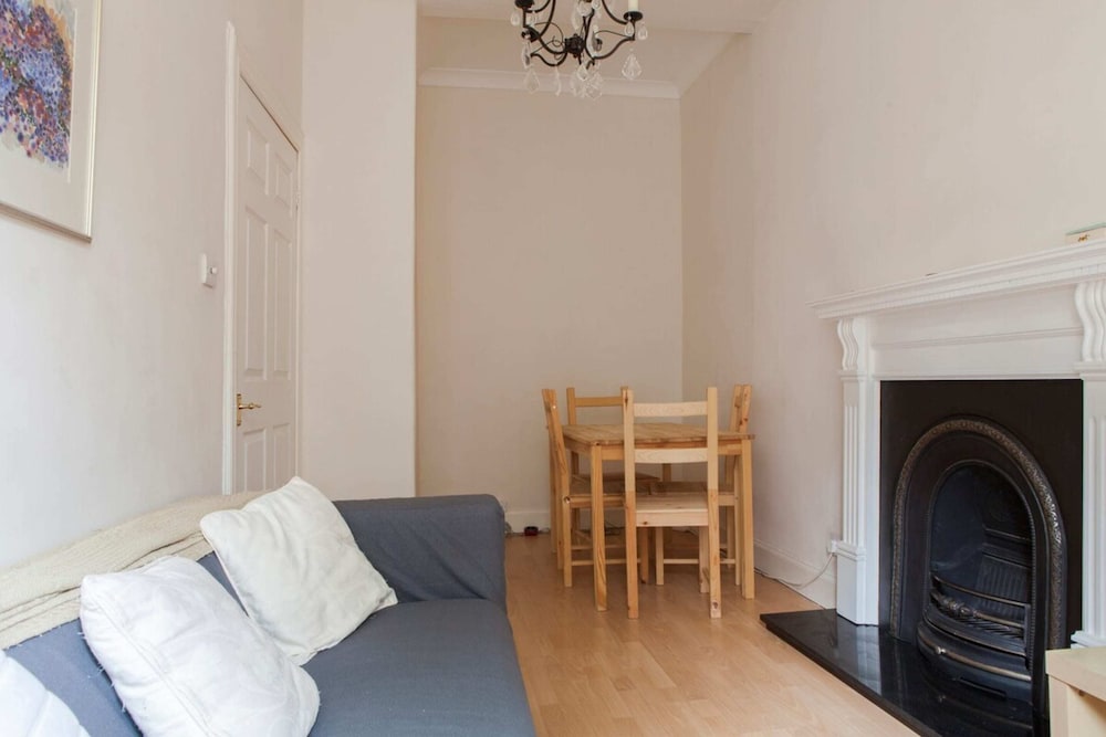 1 Bedroom Apartment on Charming St Stephen Street