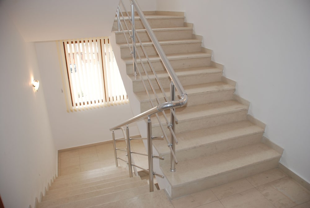 Bansko Vacations - Pirin Palace White Apartments - Property Image 5