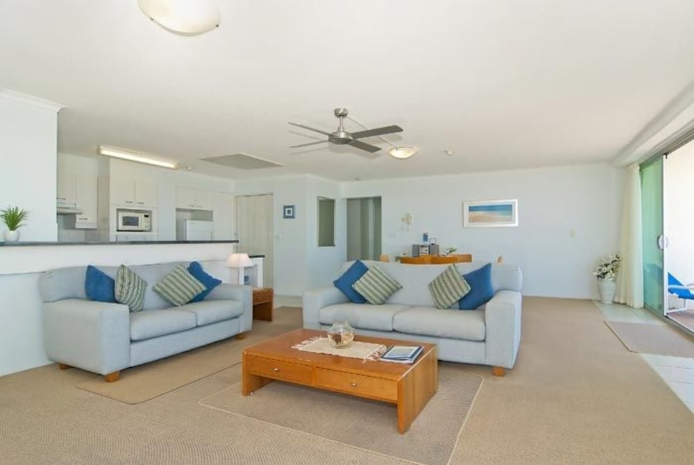 Chateau Royale Beach Resort Maroochydore