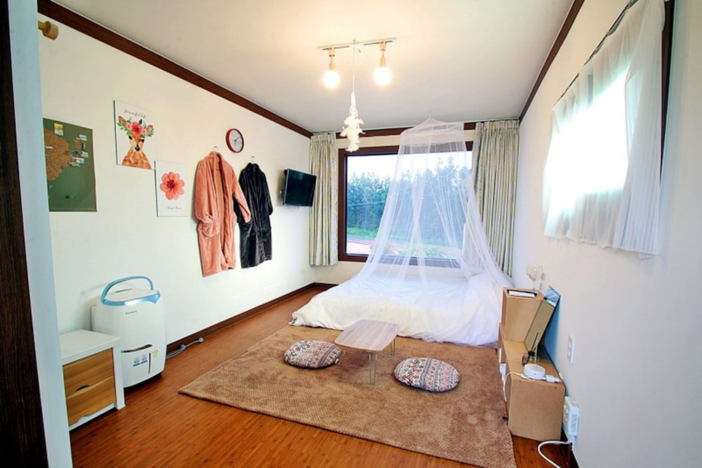 Wedding House view 2