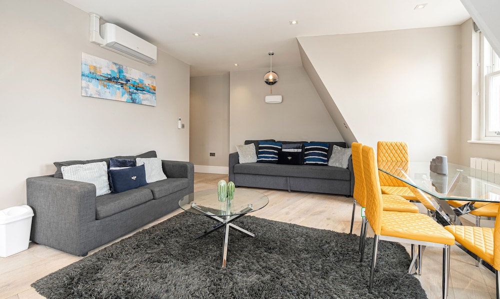 Superb Apartments opp Edgware Rd Station