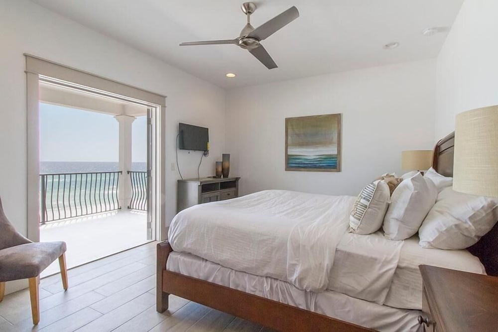 Sea Spell 8 Bedroom Holiday Home by Five Star Properties