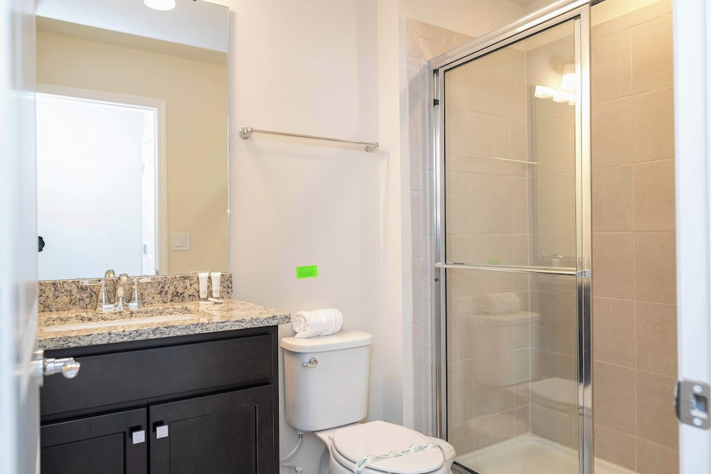 Luxury Private Pool & Themed Rooms Close To Disney 1282