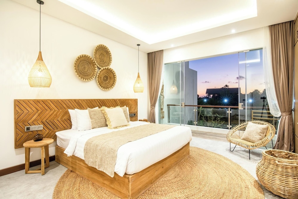 Brand New 4br Villa 400 to Finns Canggu