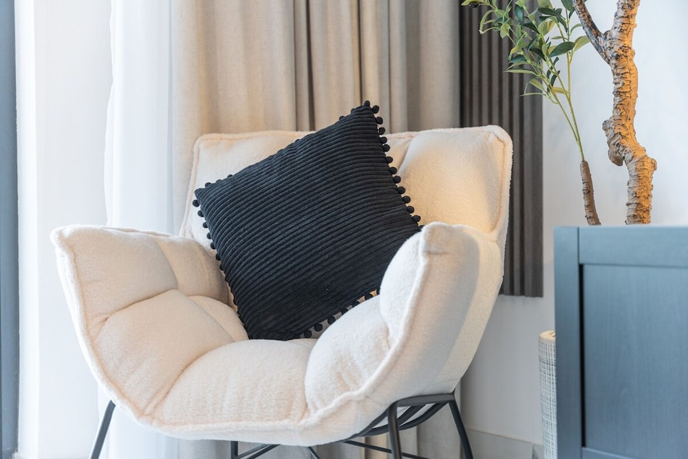 Awesome 1-bedroom in Al Barshaa South Near to Dubai Adventures