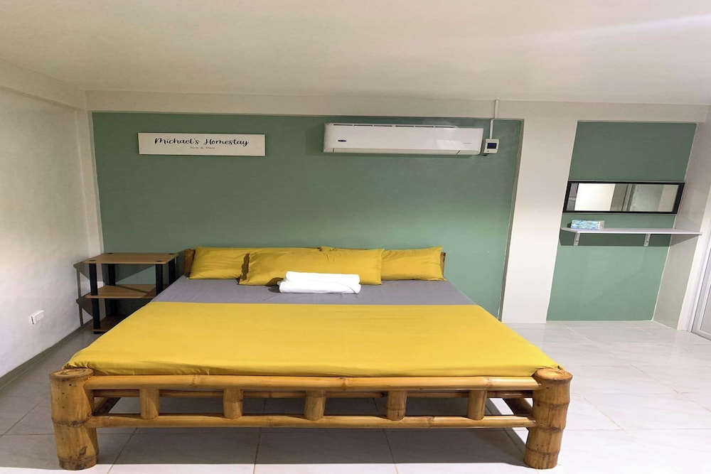 Michael's Homestay - Farm Villa near Patar Beach & Bolinao Falls