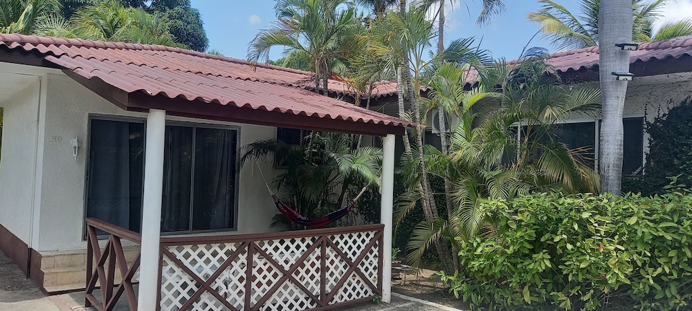 Hotel Damacor Apartments - Image 1