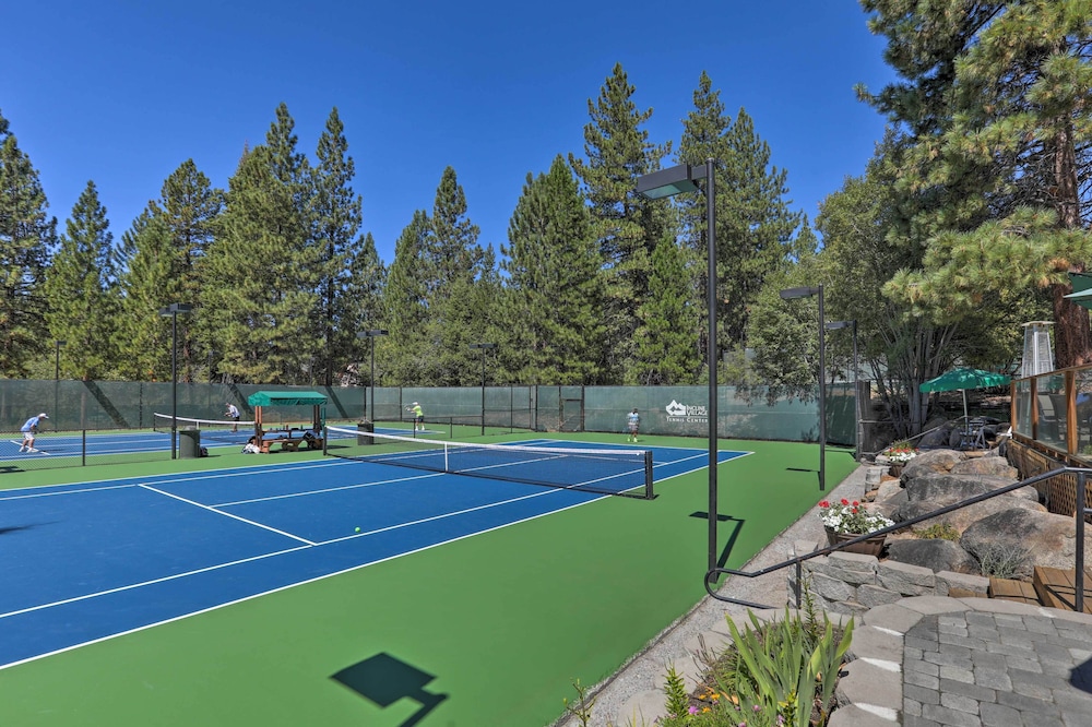 Lake Tahoe Vacations - Incline Village Cabin 3 Mi to Lake Tahoe! - Property Image 17