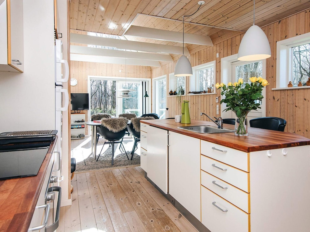 4 Star Holiday Home in