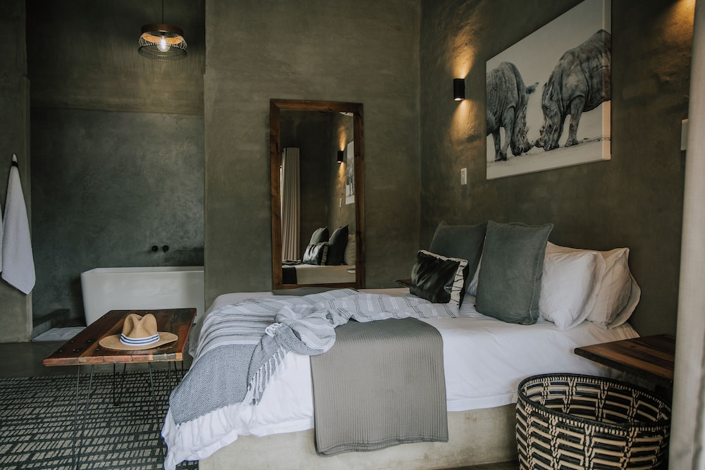 Rhino's Rest Private Luxury Villa
