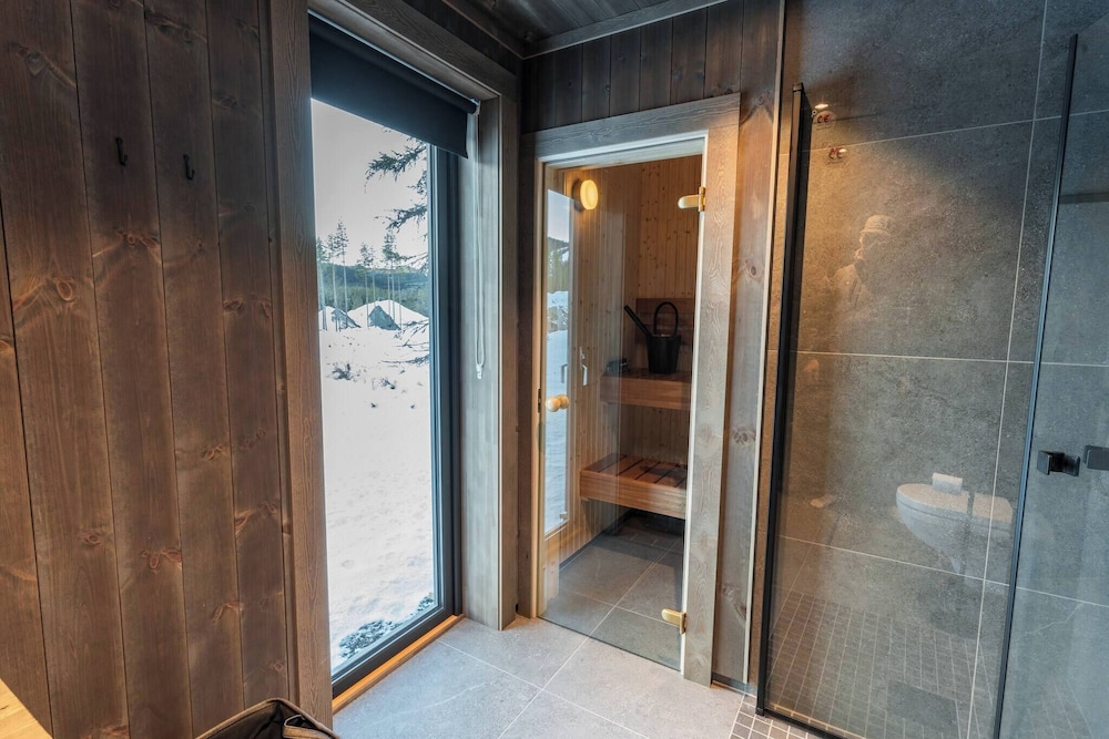 Luxury Holiday Home, Skiing, Sauna, Remote Office