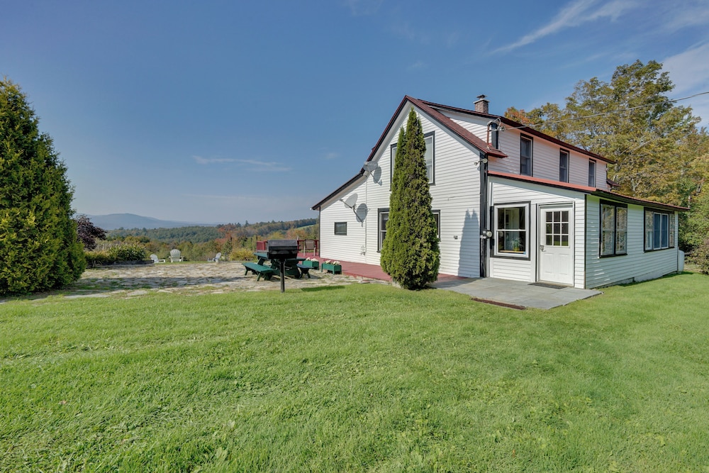 'john's Farmhouse in Mount Snow' on 120 Acres!