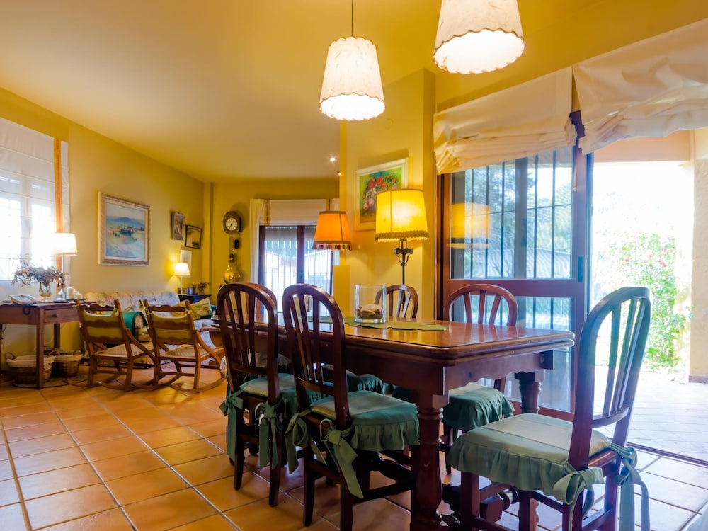 Villa La Vega 14354 in Chiclana