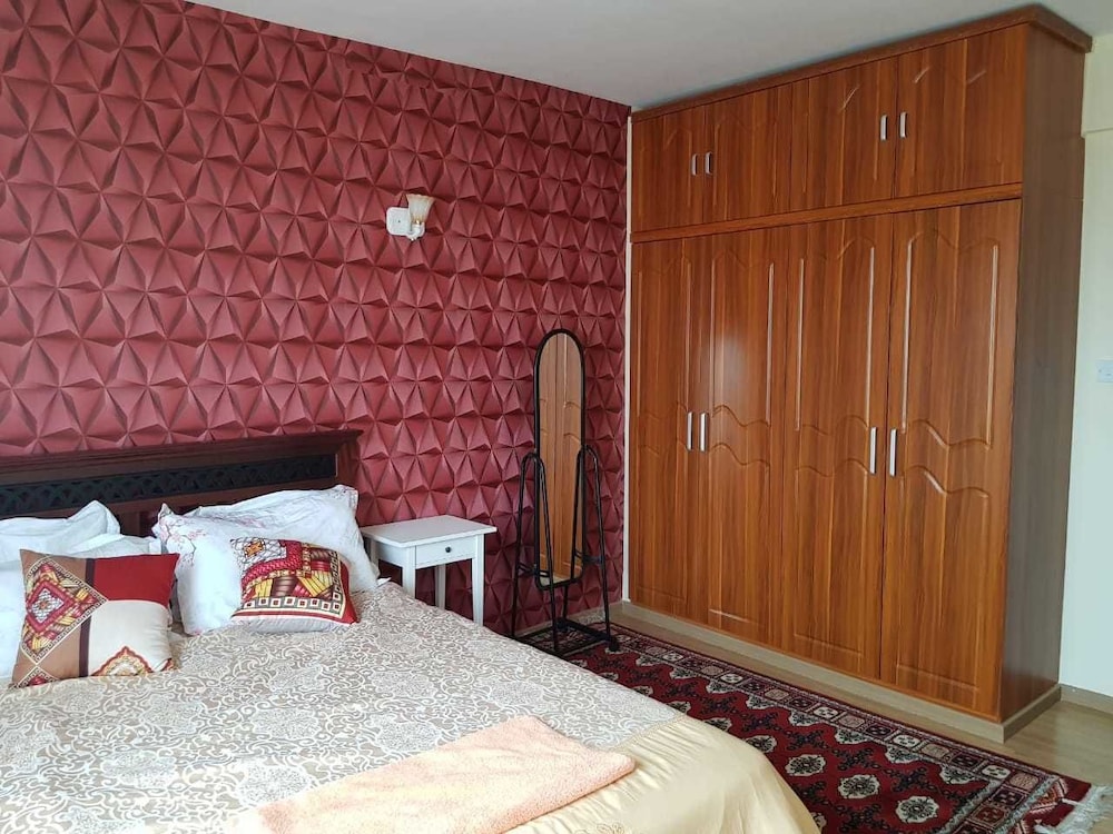 Redcliff Apartments photo 4