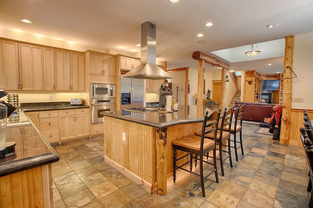 Red Fir 14 5 Bedroom Home