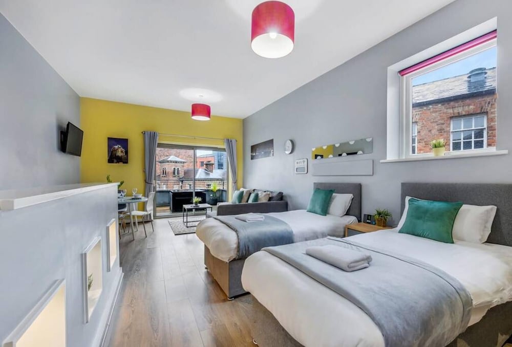 Host Stay Campbell Sq Roof Terrace Apt
