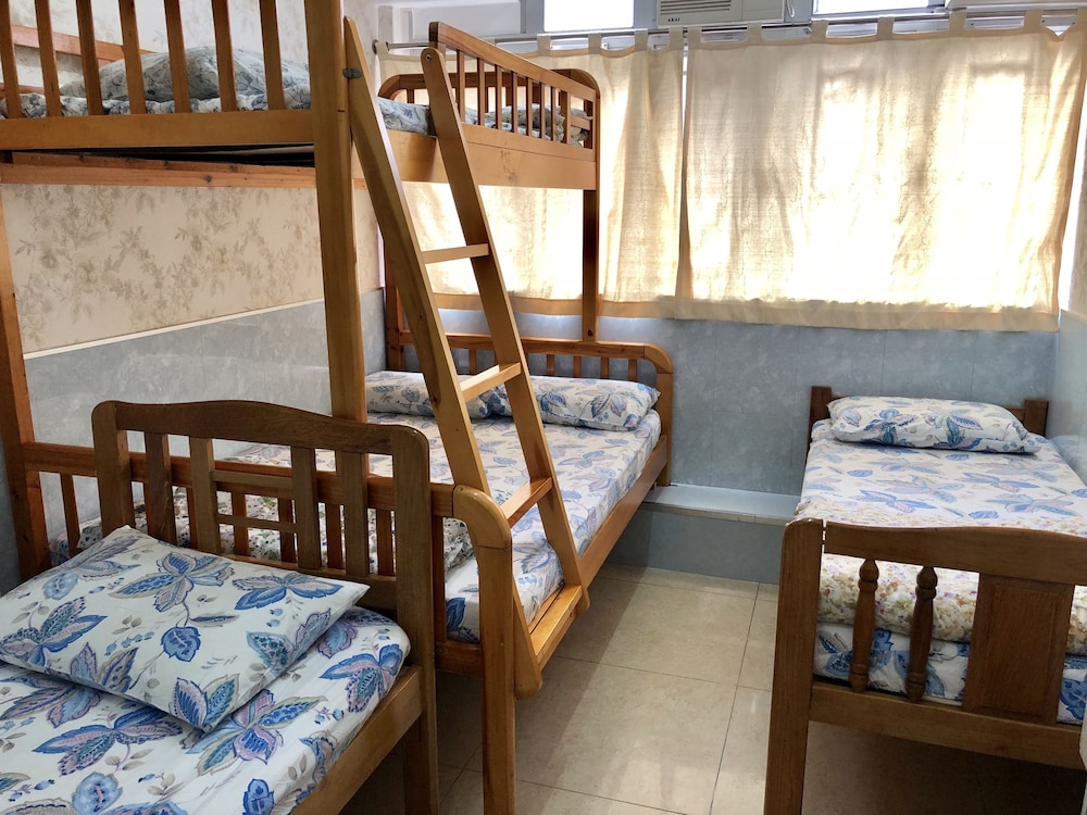 Dragon Hostel