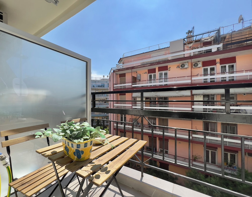 Mango Apartment & Suite by halu!