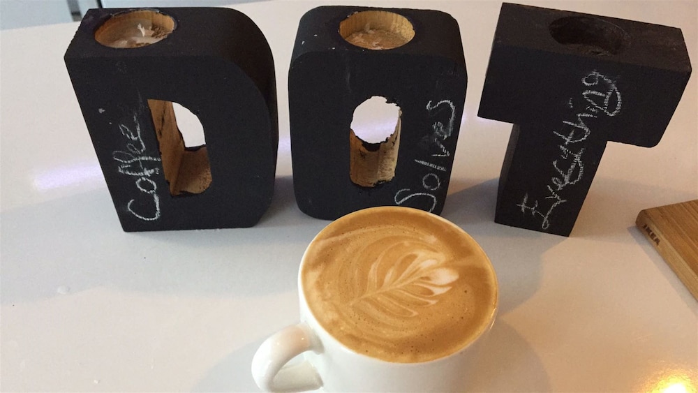 Hot Budget - Image 15