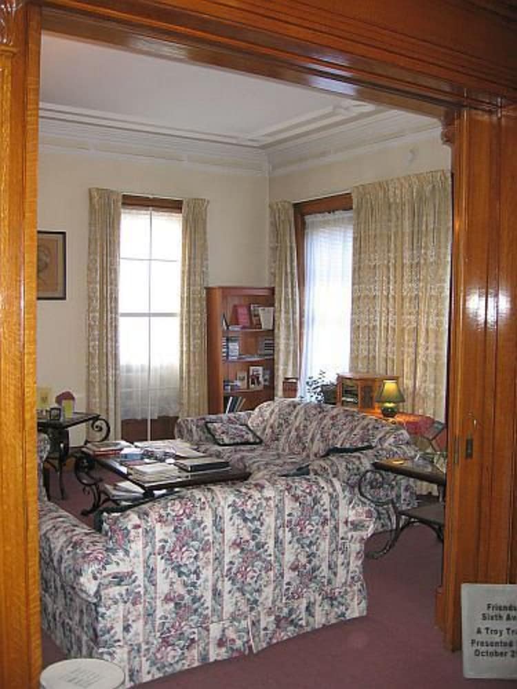 Photo 34