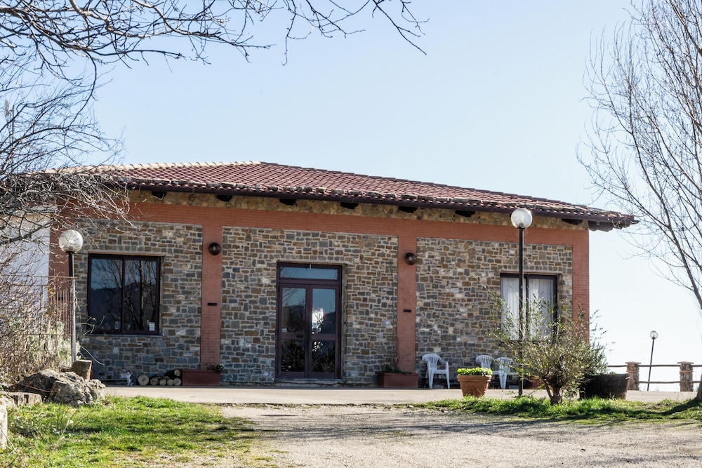 Agriturismo nel cuore del Pollino con Vista Panoramica