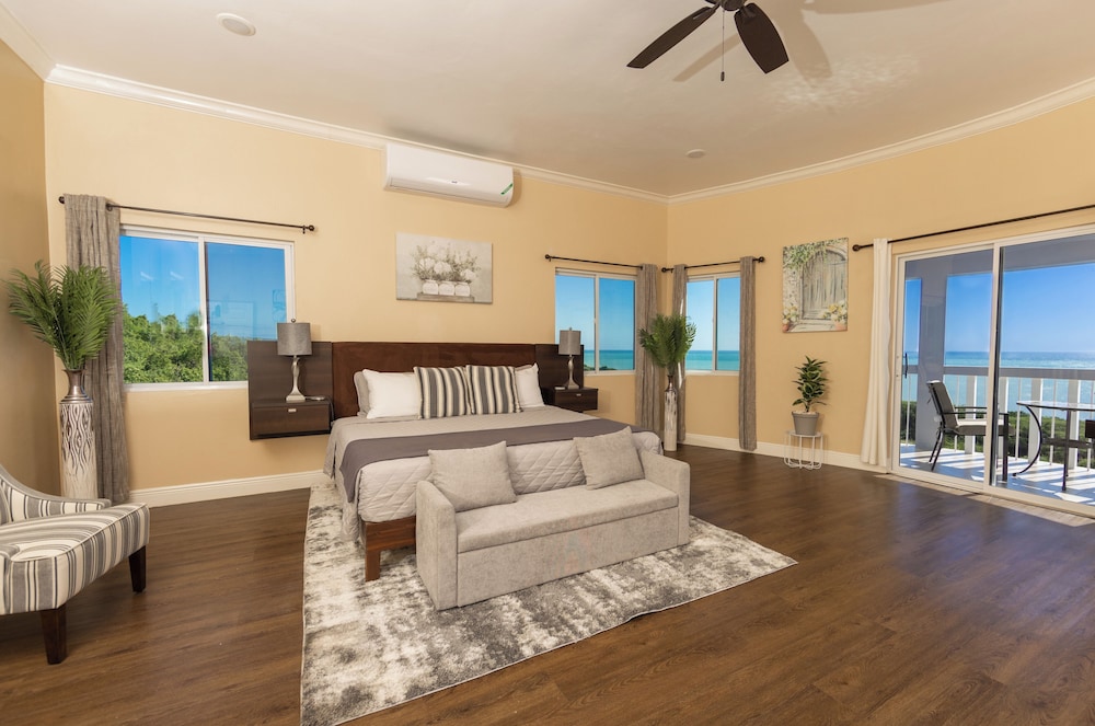 Majestic Heights Bed & Breakfast