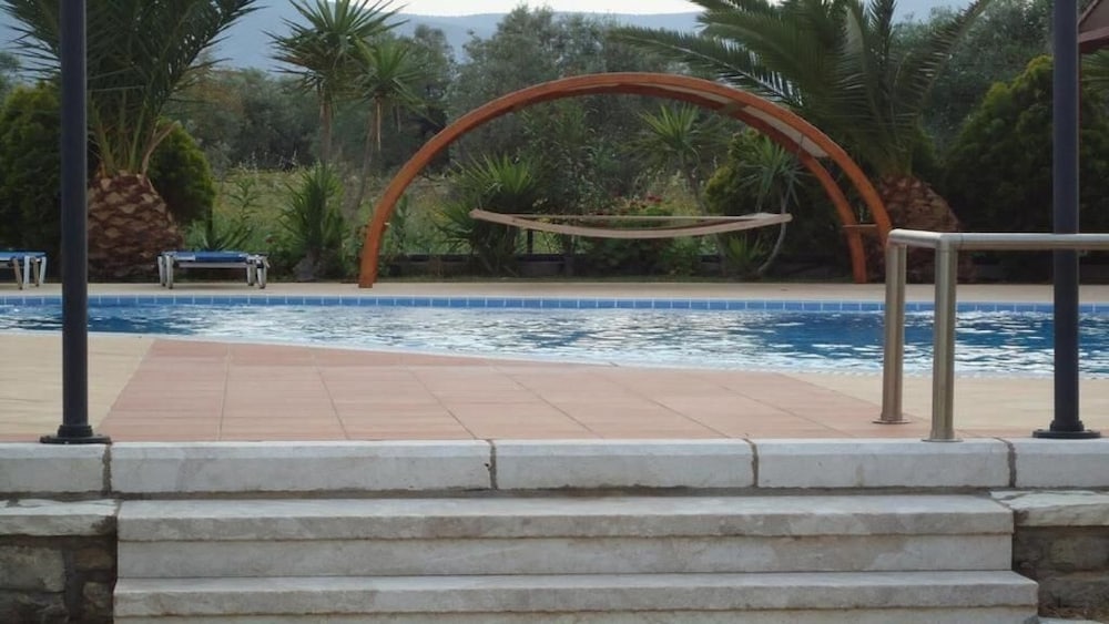 Glyfada Villas 2