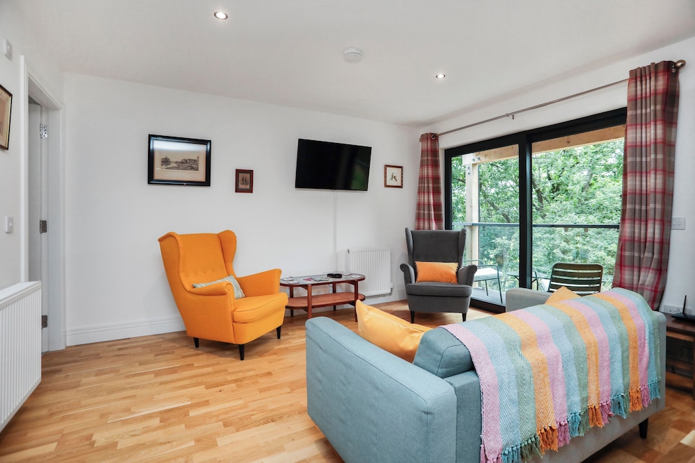 26 Strathtay Lodges