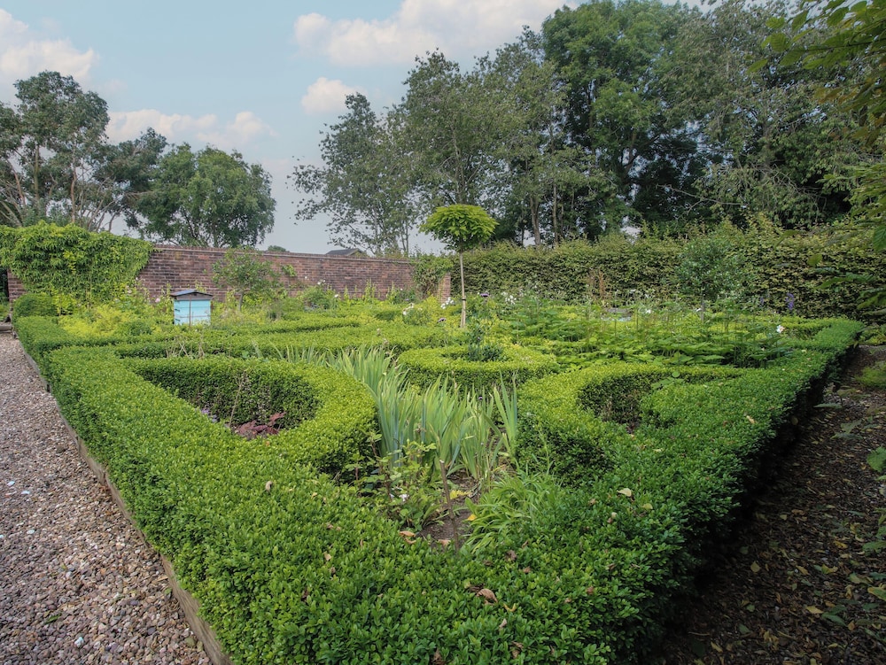 Foxholes Barn, photo 16