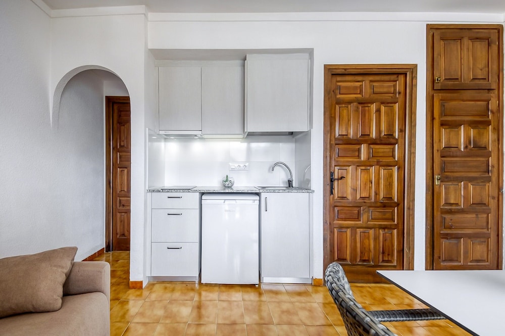 Apartment in Roses by Rocky Beach