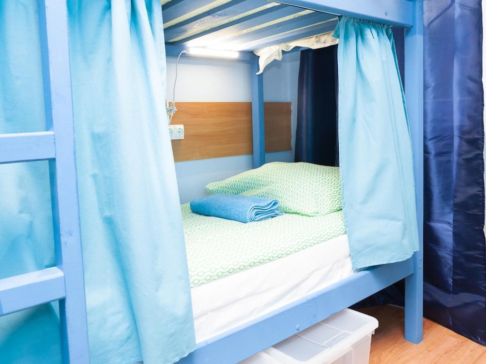 Hostel on Akademika Anokhina 13