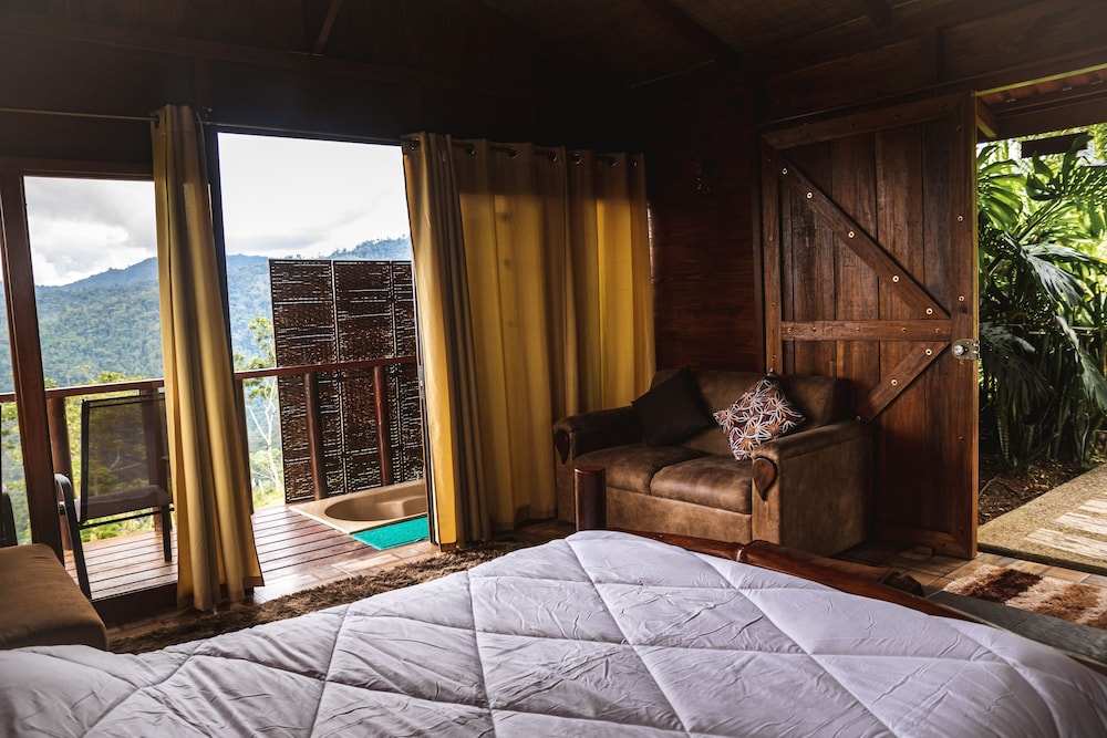 Pacuare Mountain Lodge view 5