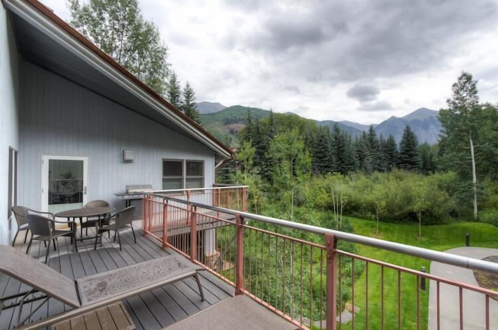 Cascades A 1 4 Bedroom Condo By Accommodations in Telluride