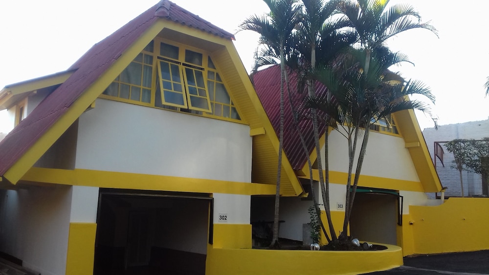 Motel dos Arcos