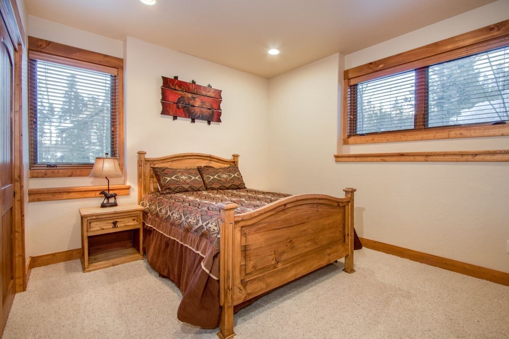 Big Timber Lodge