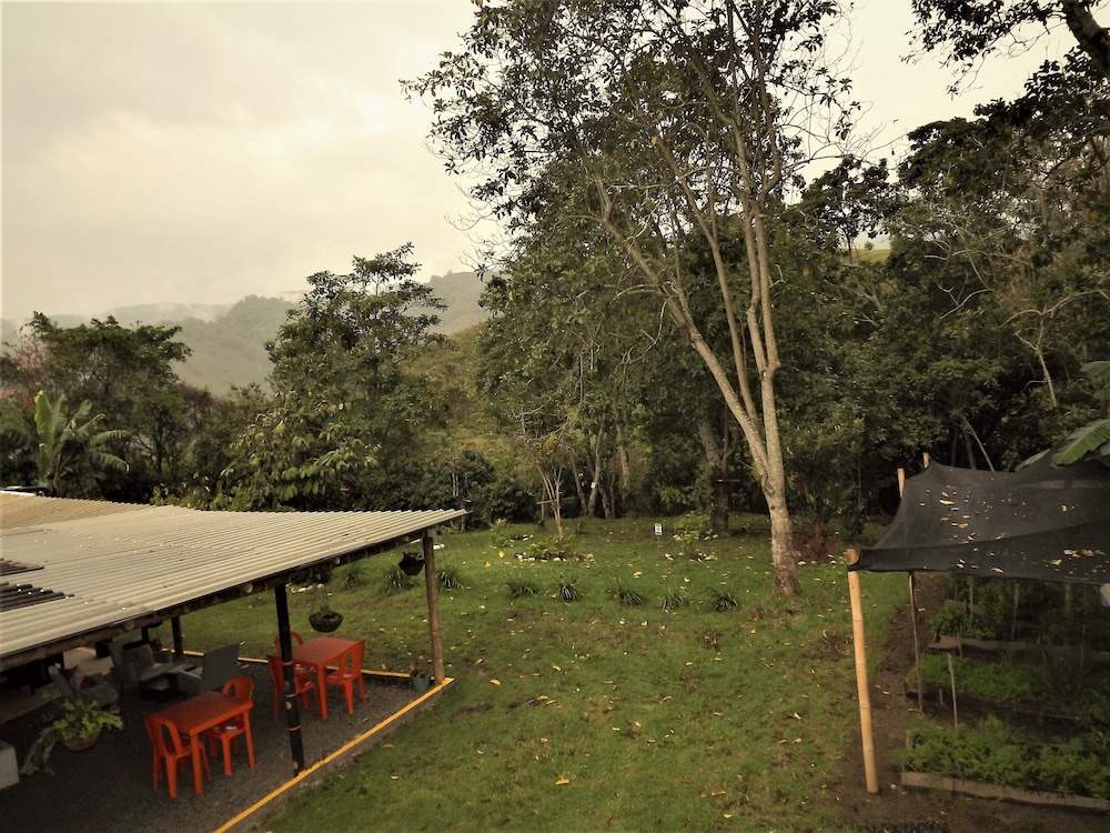 Hostal El Zorzal