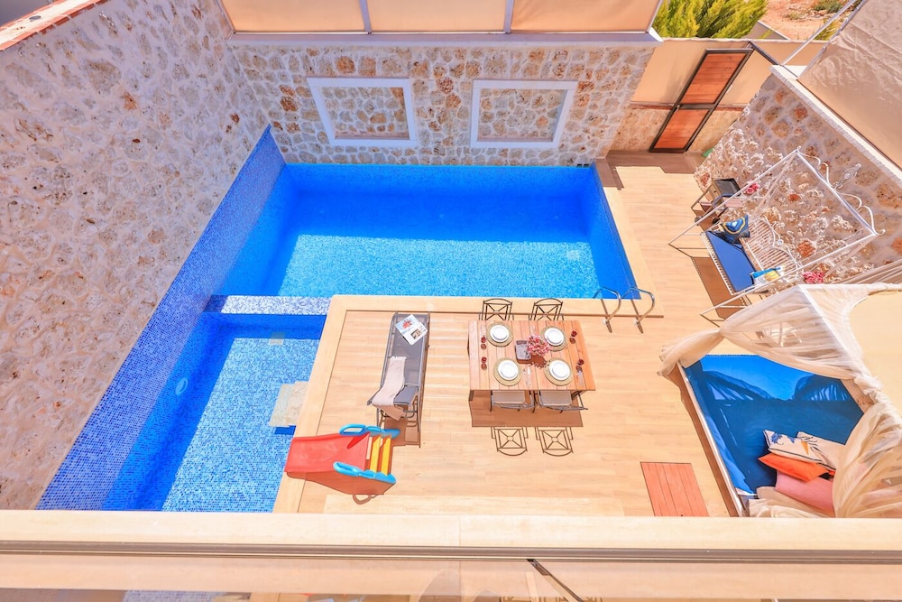 Nergiz Villas