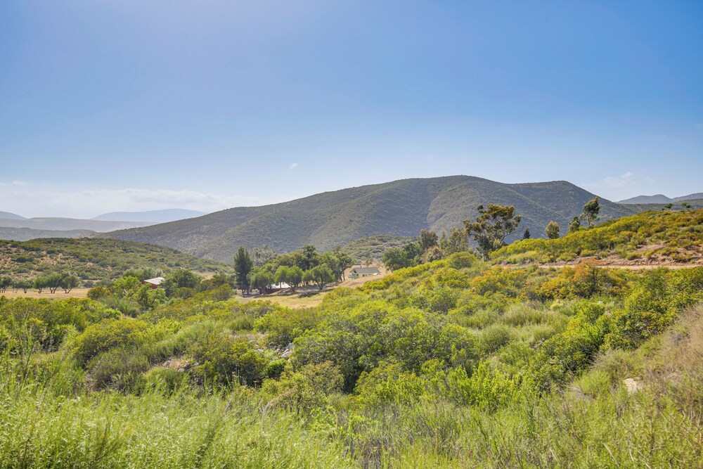 320 Acres: Farmhouse in East County San Diego