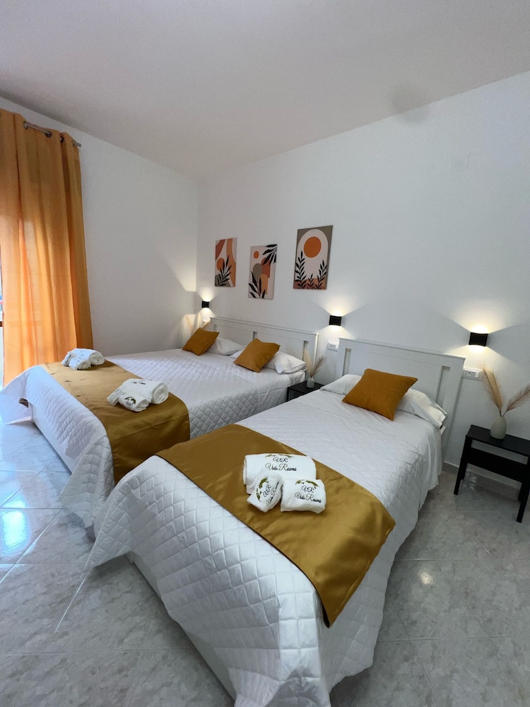 Vida Rooms