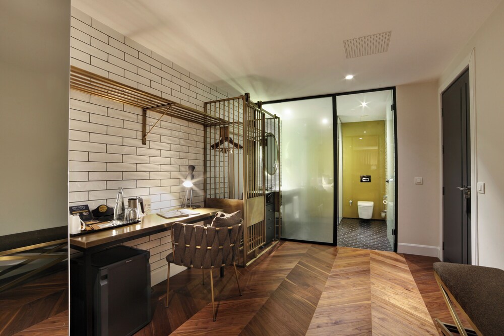 39 Kalamış Marina Oteli - Image 43